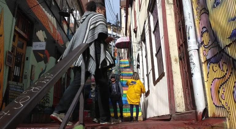 Free Tour a Pie por el Real Valparaíso con Almuerzo y Paseo en Barco