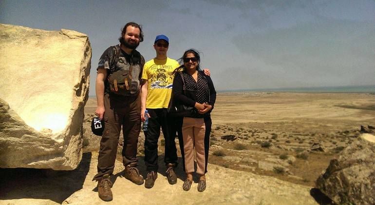 gobustan-and-mud-volcano-tour-es-3