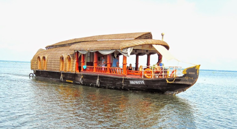 Houseboat Cruise in the Backwaters of Kerala