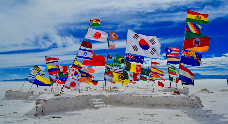 Tour de Día Completo a Salar de Uyuni