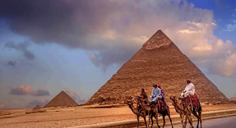 Giza Pyramids And The Sphinx Free Walking Tour - Cairo | FREETOUR.com