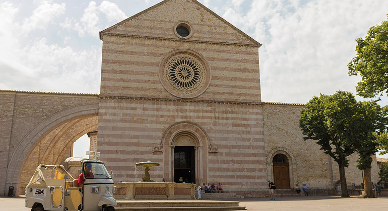 panoramic-tour-assisi-en-2