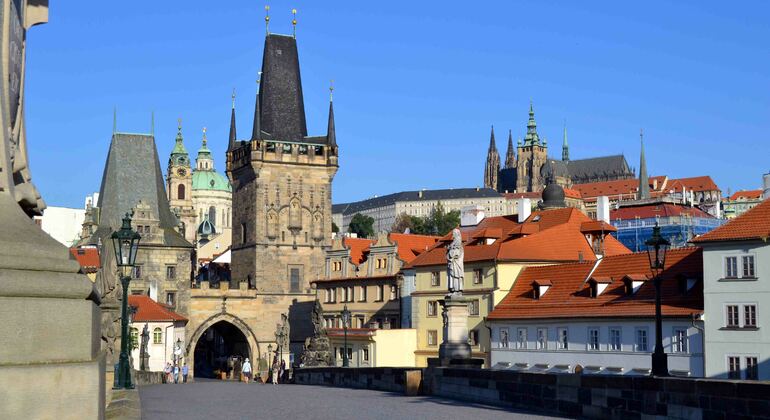 Free-Tour-Mala-Strana-y-Castillo-de-Praga-3