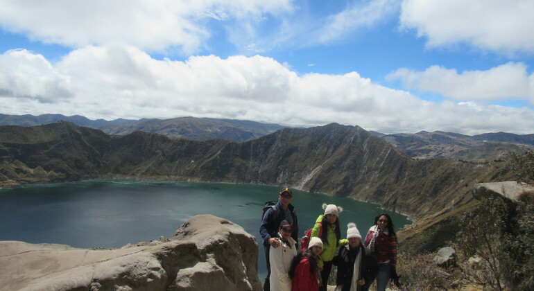 quilotoa-the-most-beautiful-volcanic-lagoon-in-ecuador-es-5