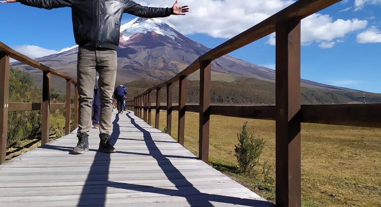 cotopaxi-the-highest-active-volcano-in-ecuador-en-3