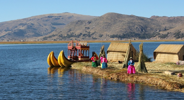 morning-tour-uros-floating-islands-tour-from-puno-es-3