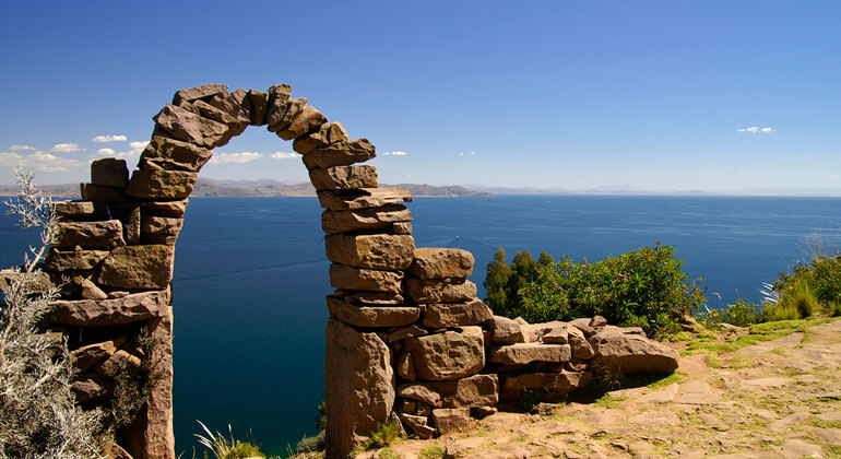 Fullday: Lake Titicaca, Uros and Taquile from Puno