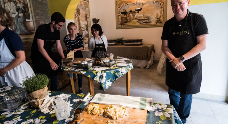 private-tour-cooking-class-with-le-locandiere-es-4