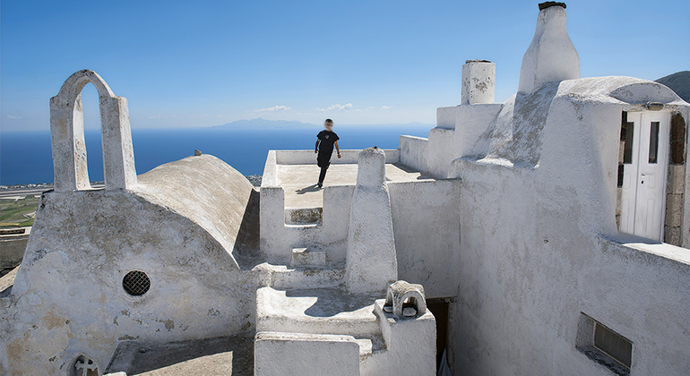 santorini-organized-half-day-tour-en-5