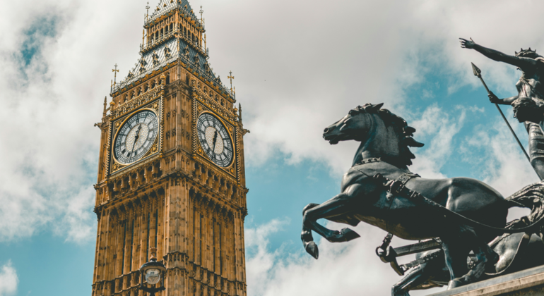 Free London Landmarks Tour, Big Ben & Buckingham Palace