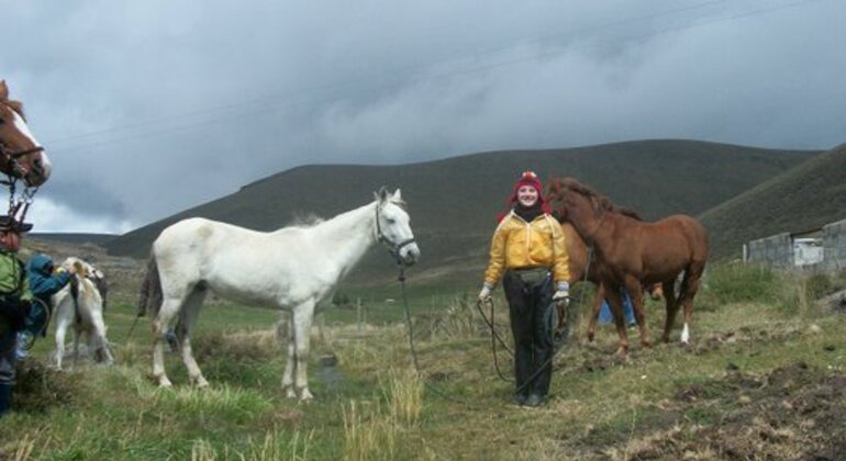 atuk-horseback-riding-es-2