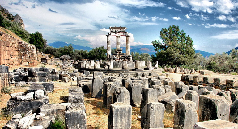 full-day-tour-to-delphi-arachova-and-distomo-en-5