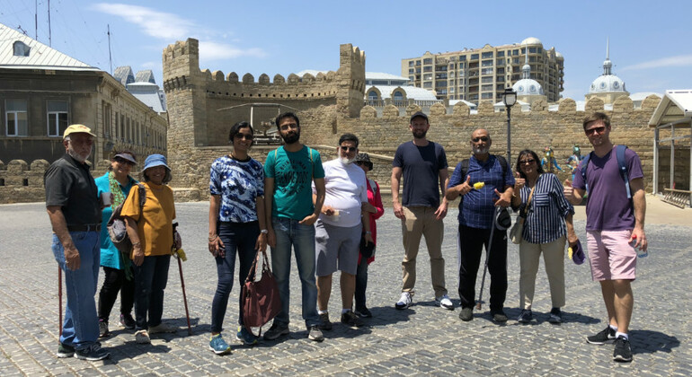 baku-free-walking-tour-en-15