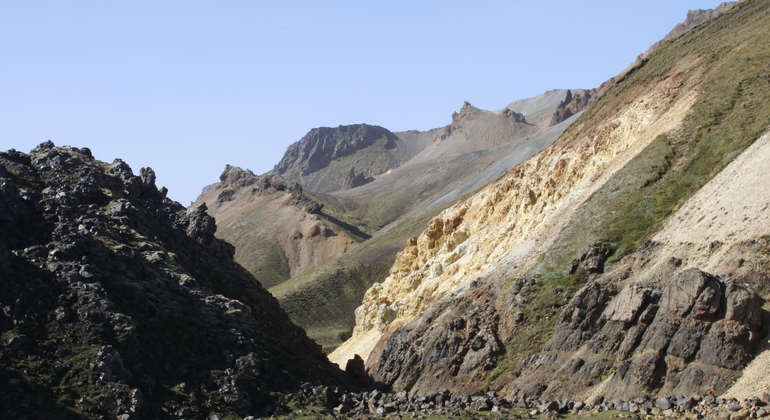 landmannalaugar-day-trip-from-keflavik-es-2