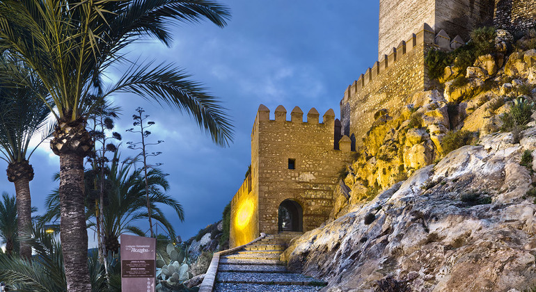 Visite gratuite : Légendes d'Almería et de son Alcazaba