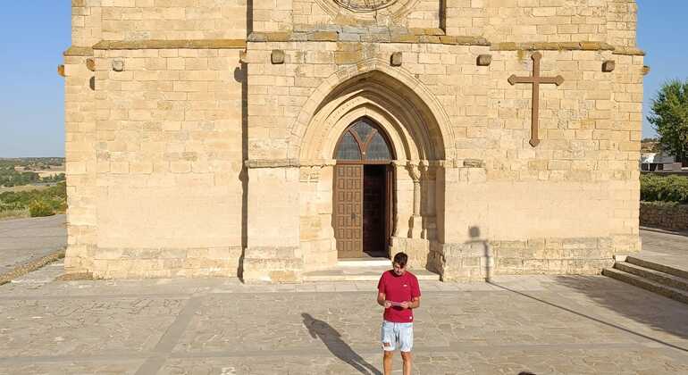 visita-la-iglesia-de-castronuno-es-4