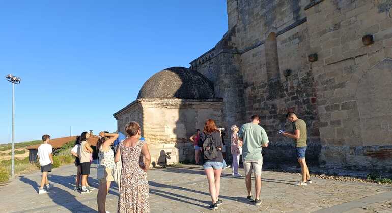 visita-la-iglesia-de-castronuno-es-7