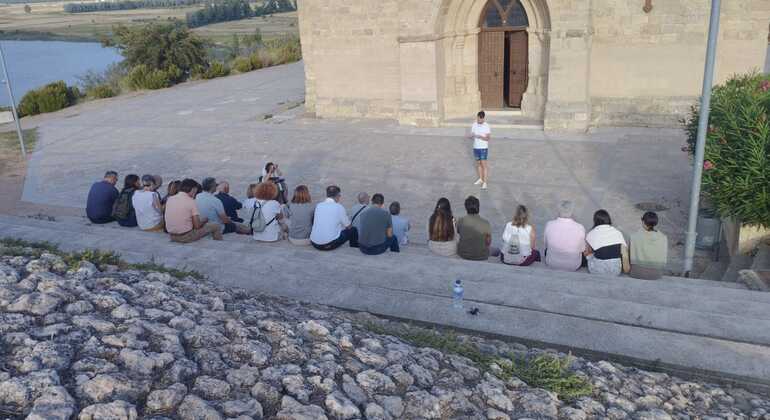 visita-la-iglesia-de-castronuno-es-10