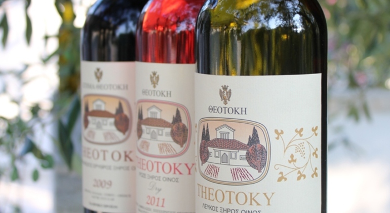 winery-tour-with-wine-tasting-at-theotoky-estate-in-corfu-en-28