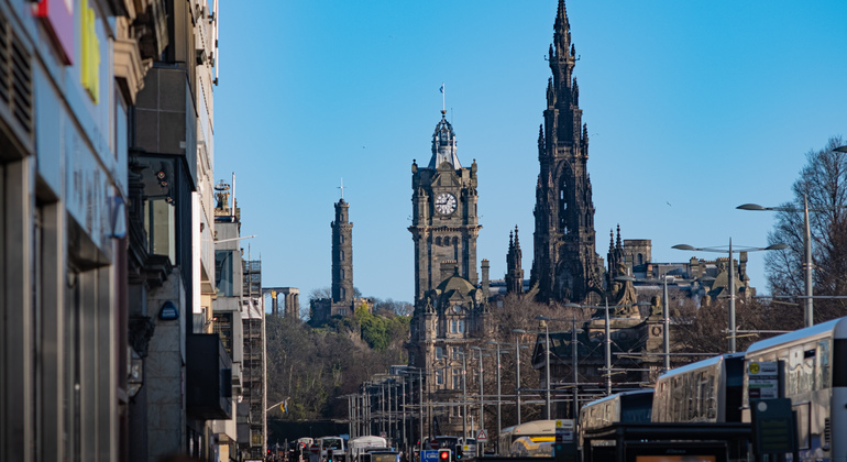 Essential Edinburgh Free Tour: Historic Center