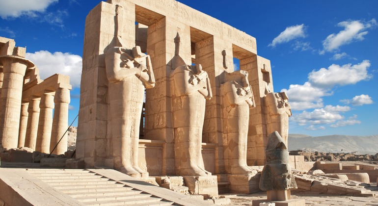 Excursão de meio dia ao Templo de Ramesseum, aos Túmulos dos Nobres e a Deir El-Madinah