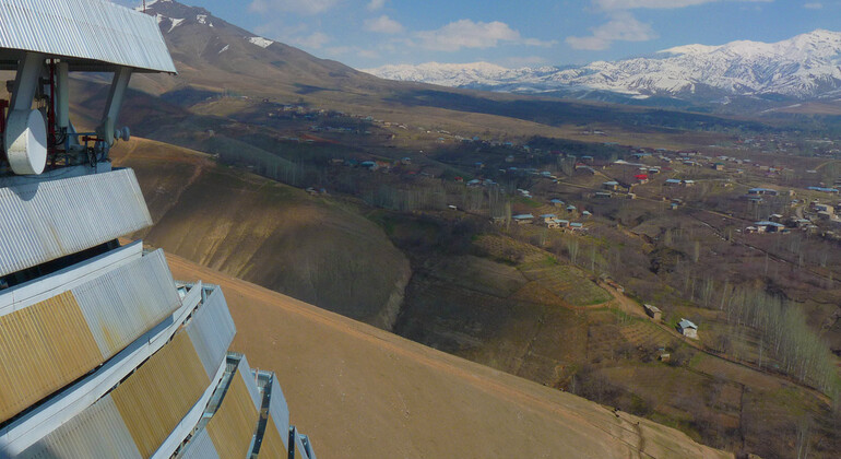 remnants-of-ussr-heliocomplex-institute-of-the-sun-en-10