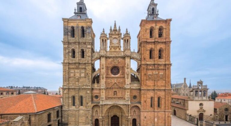 Tour Por la Catedral de Santa María de Astorga - Astorga | FREETOUR.com