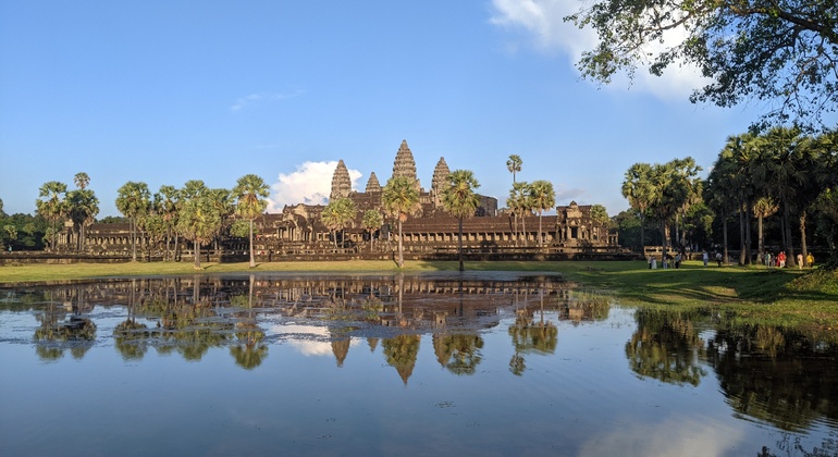 Excursão privada de um dia aos templos de Angkor