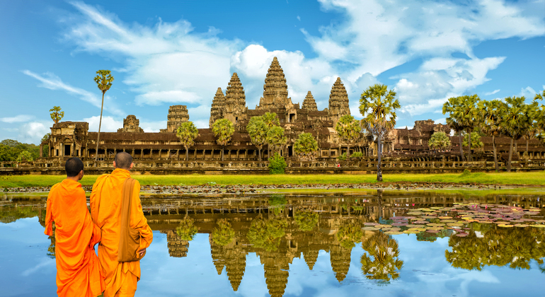 angkor-wat-temple-sunrise-private-tour-guide-and-driver-es-4