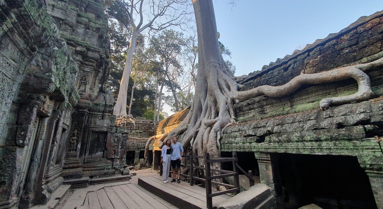 angkor-wat-temple-sunrise-private-tour-guide-and-driver-es-20