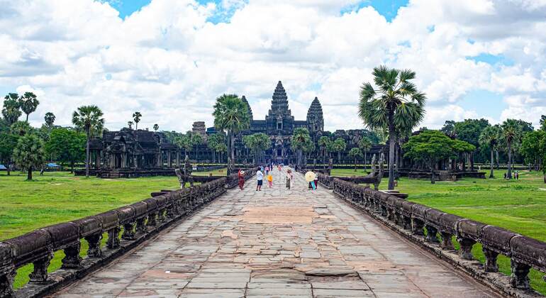 angkor-wat-temple-sunrise-private-tour-guide-and-driver-es-12