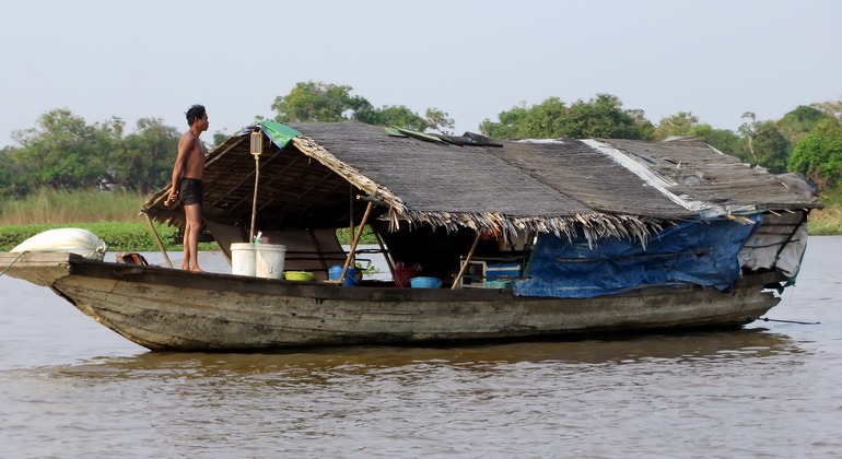 siem-reap-floating-village-private-tour-guide-and-driver-en-11