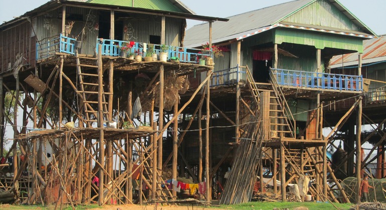 siem-reap-floating-village-private-tour-guide-and-driver-en-12