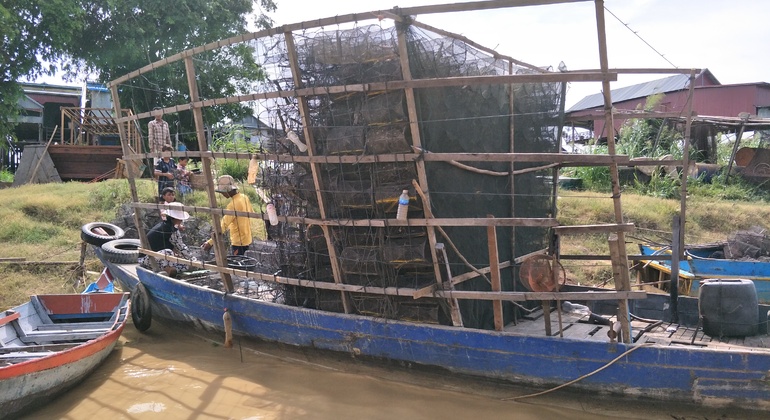 siem-reap-floating-village-private-tour-guide-and-driver-en-16