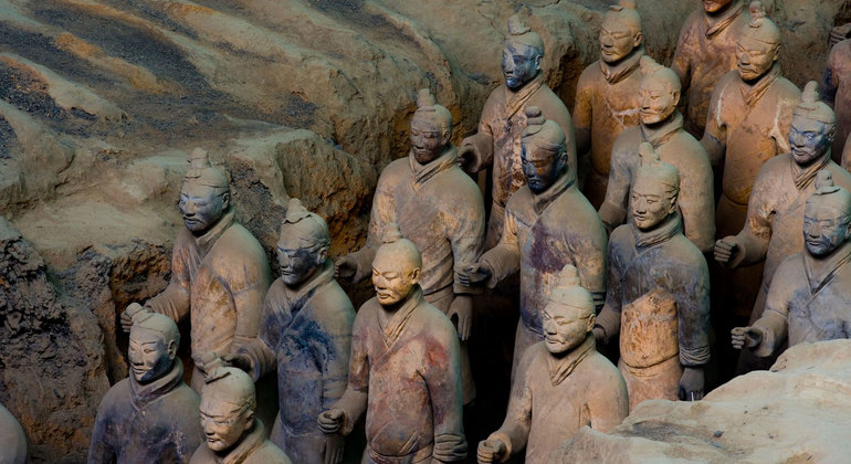 terracotta-warriors-and-customized-sightseeing-tour-of-xian-es-1