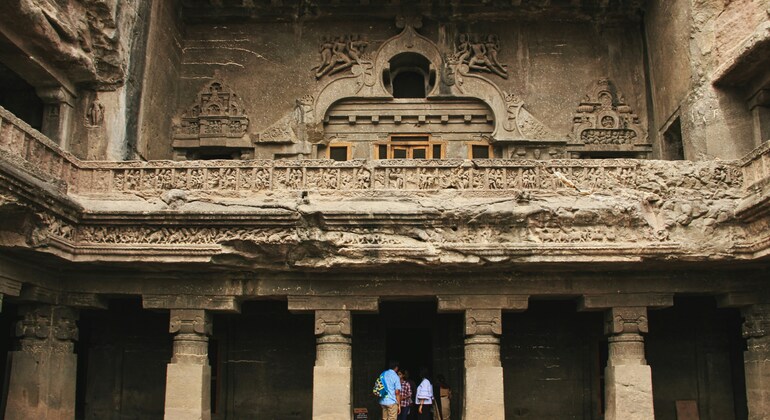 from-aurangabad-ajanta-ellora-caves-private-day-tour-es-1