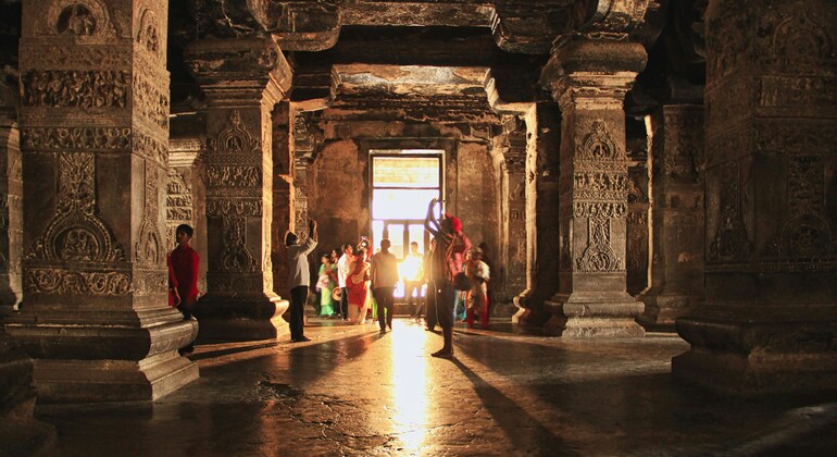 from-aurangabad-ajanta-ellora-caves-private-day-tour-es-6