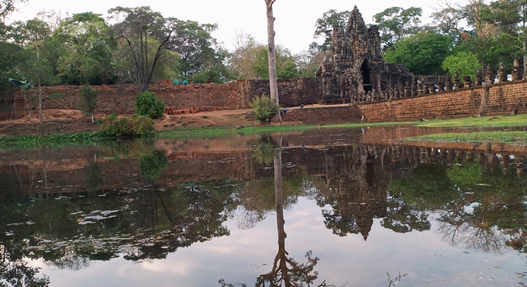 the-best-of-angkor-wat-angkor-thom-and-ta-prohm-temples-en-8