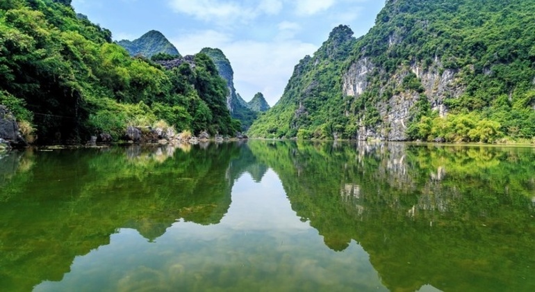 Hoa Lu - Tam Coc - Mua Cave Day Trip - Hanoi 