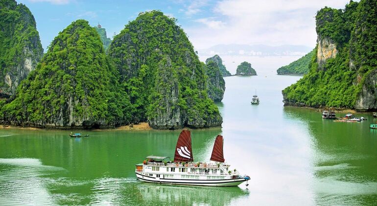 hanoi-halong-bay-2-days-1-night-on-cruise-es-4