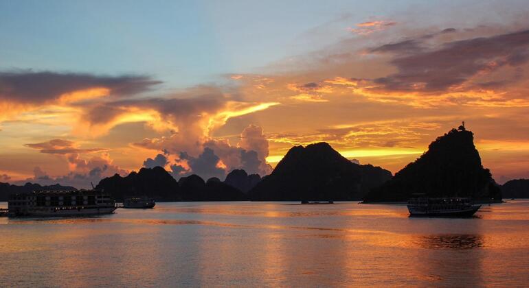 hanoi-halong-bay-2-days-1-night-on-cruise-es-6