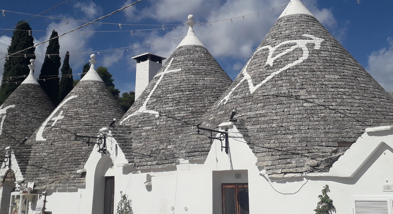 walking-tour-through-trulli-stories-legends-curiosities-es-3