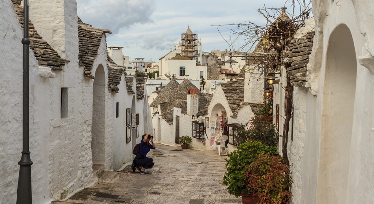 walking-tour-through-trulli-stories-legends-curiosities-es-7