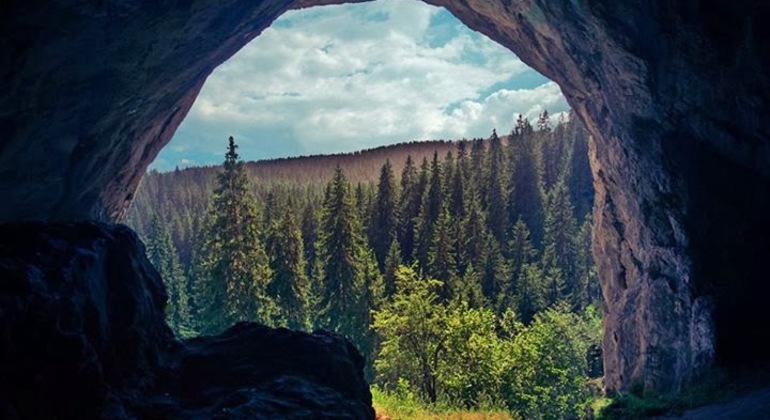 bijambare-cave-and-springs-of-river-bosna-tour-es-6