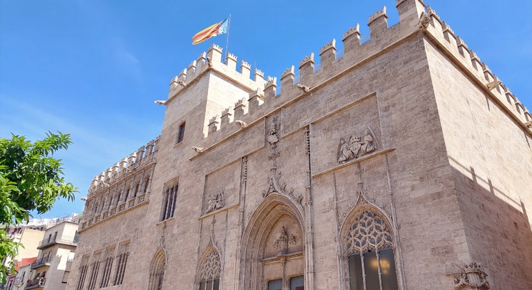 Ruta Por La Valencia Esencial - Valencia | FREETOUR.com