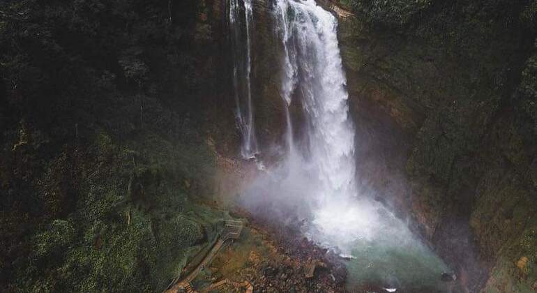 Local Experience Waterfall