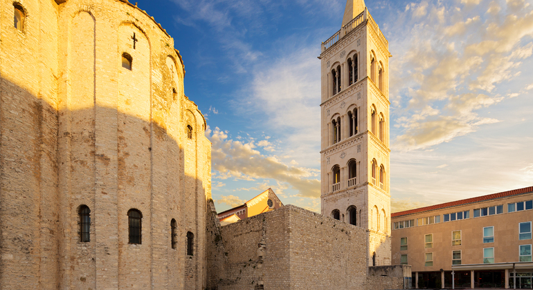 evening-free-walking-tour-zadar-old-town-en-2