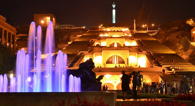 discover-the-nocturnal-beauty-of-yerevan-en-1