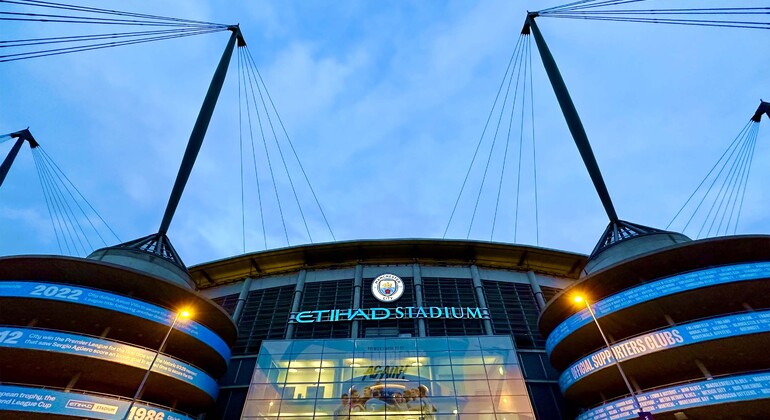 Etihad Stadium Tour in Spanish - Manchester | FREETOUR.com