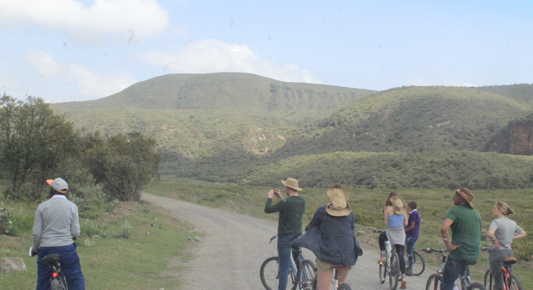 day-trip-to-hells-gate-crescent-island-and-lake-naivasha-2-es-9